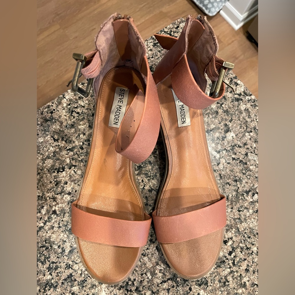 Steve Madden Size 9.5 Heels